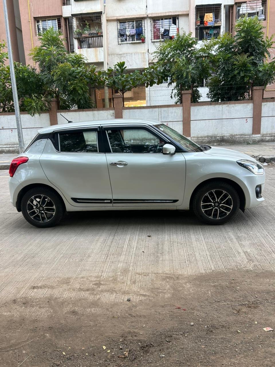 Swift ZXI plus Petrol CNG 